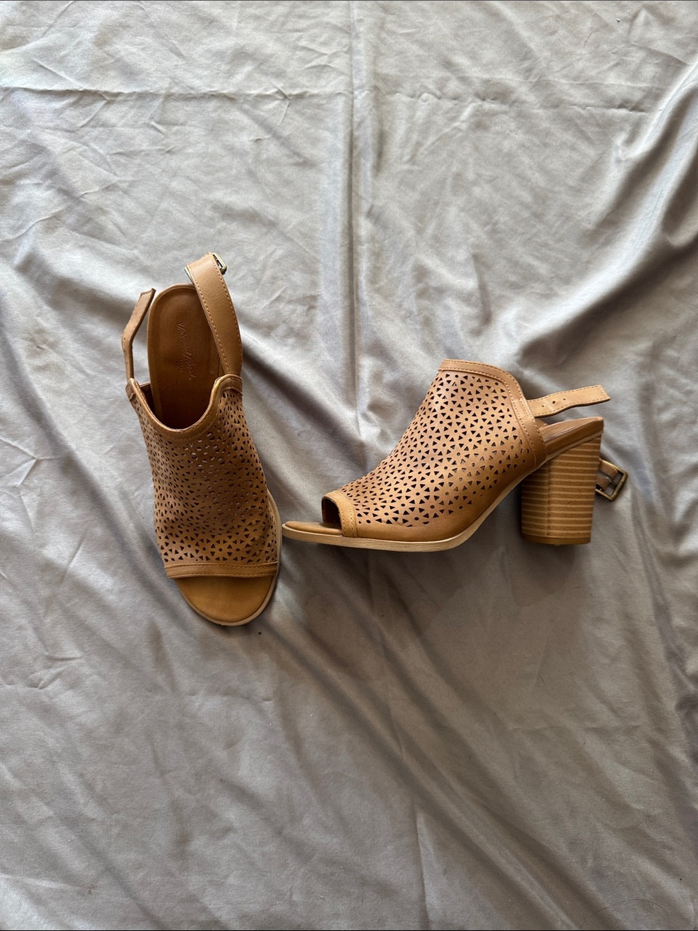 Universal Thread Tan Perforated Block Heel Slingback Boots